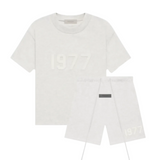 Essential 1977 Short Set