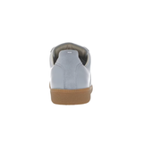 Gat Sneakers